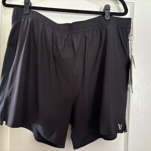 Vuori men’s shorts-XXL